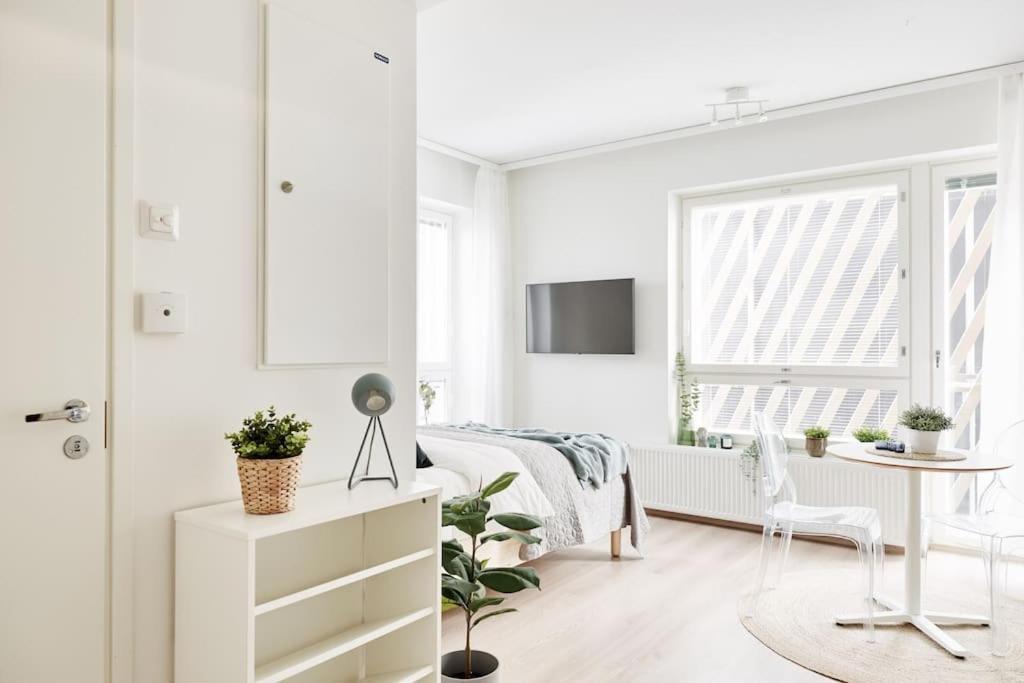 Beautiful In The Center Of Apartment *